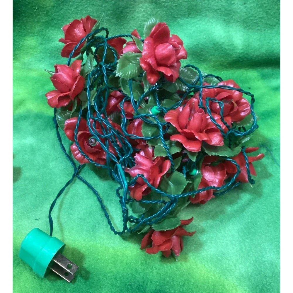 Vintage Trim-A-Teria 20 Italia Rosebud Roses Lite Christmas Lights 2 Strings